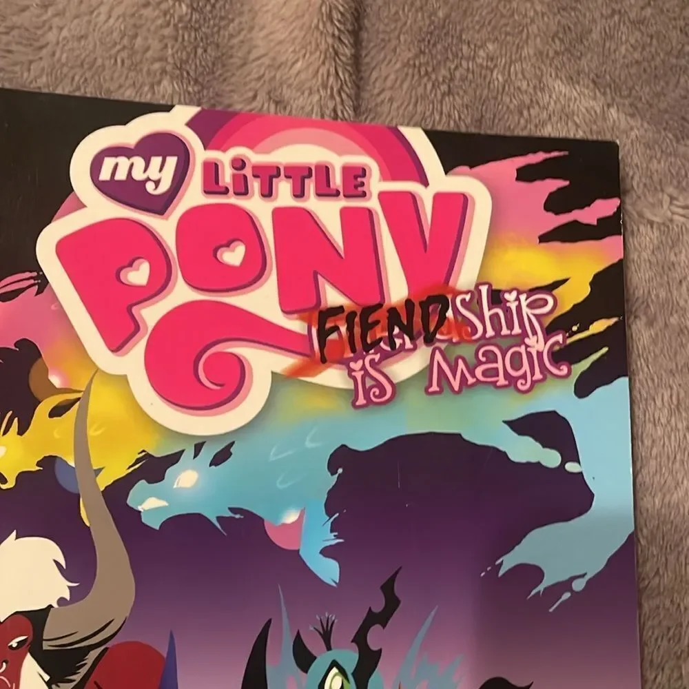 My little pony fiendship is magic graphic novel, comic book bundle